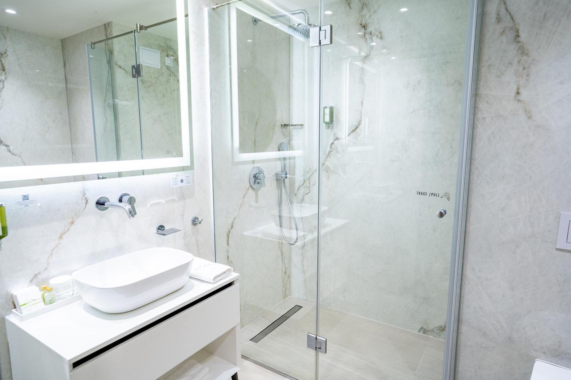 Atlas Hotel Timisoara Luaran gambar