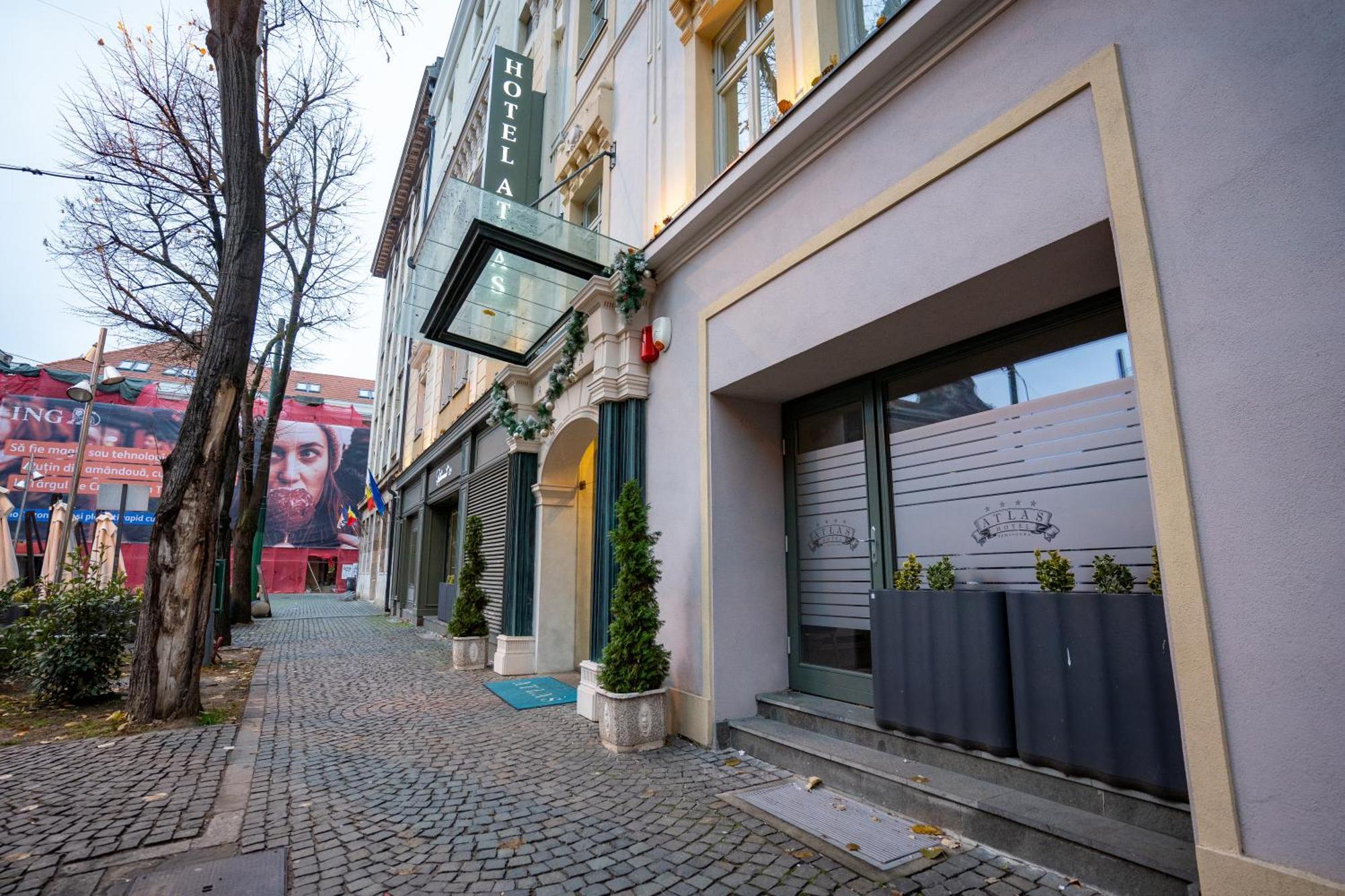 Atlas Hotel Timisoara Luaran gambar
