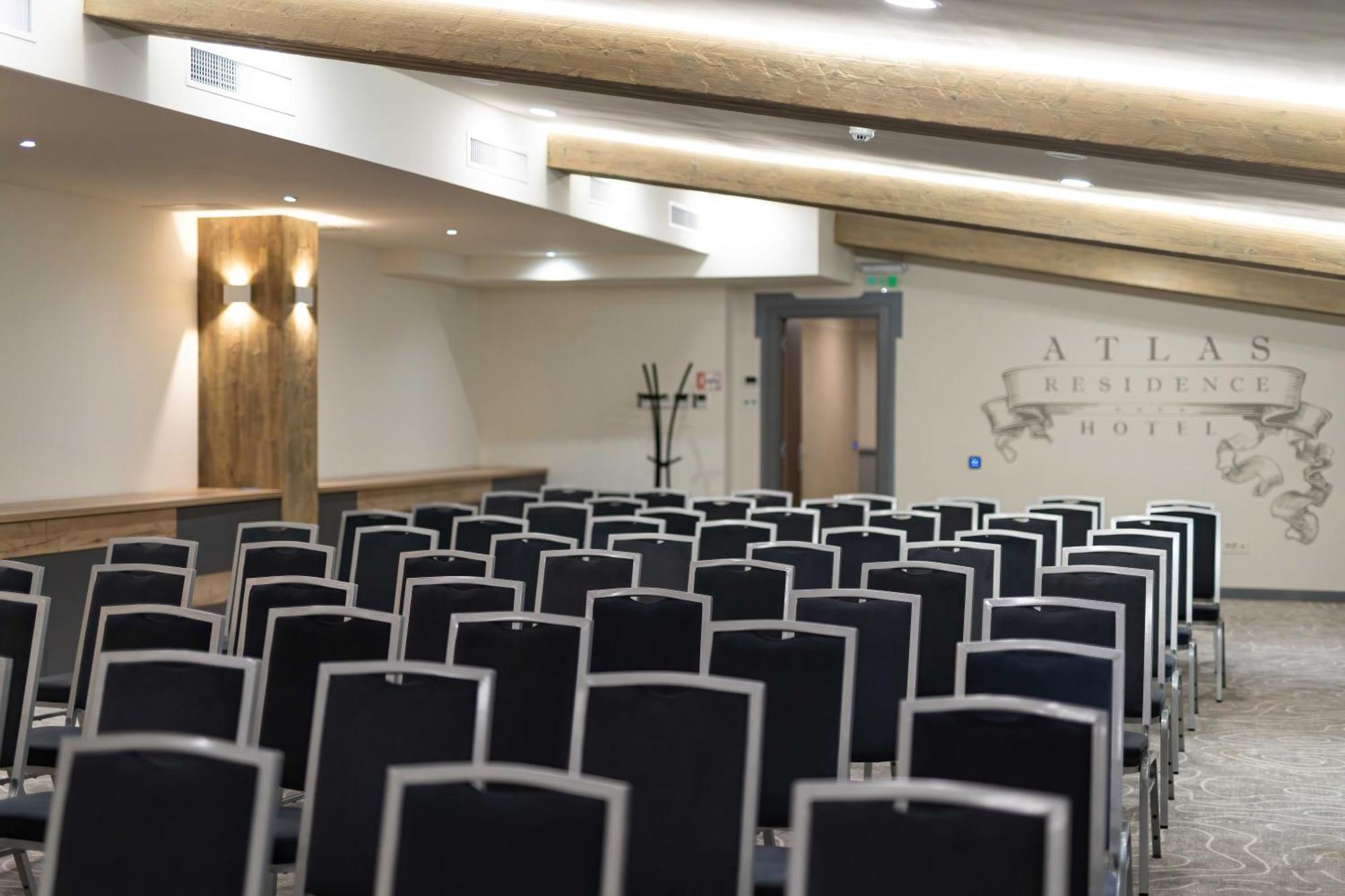 Atlas Hotel Timisoara Luaran gambar