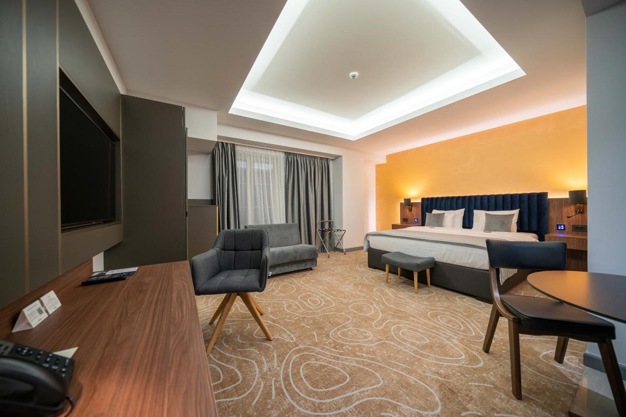 Atlas Hotel Timisoara Luaran gambar
