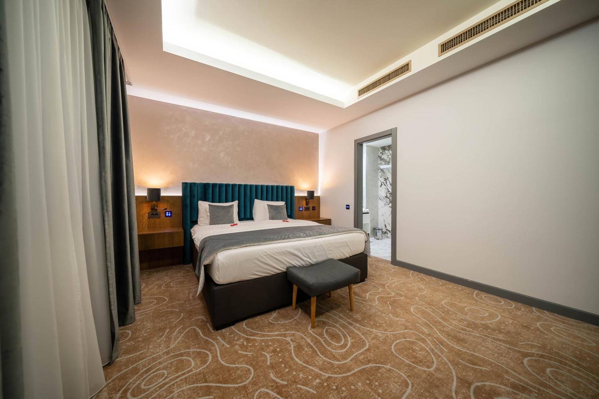 Atlas Hotel Timisoara Luaran gambar